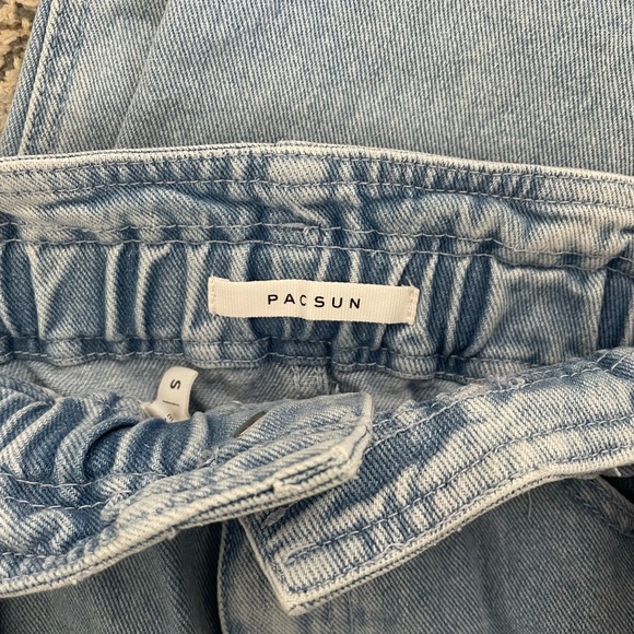 PacSun Mom Jeans || size SMALL - Picture 4 of 4